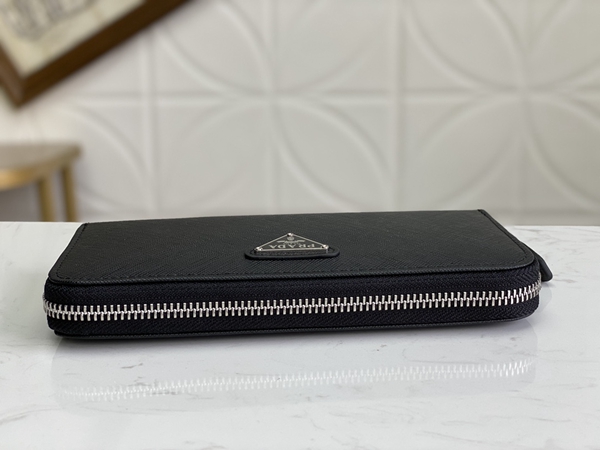 プラダ財布コピー側面デザイン